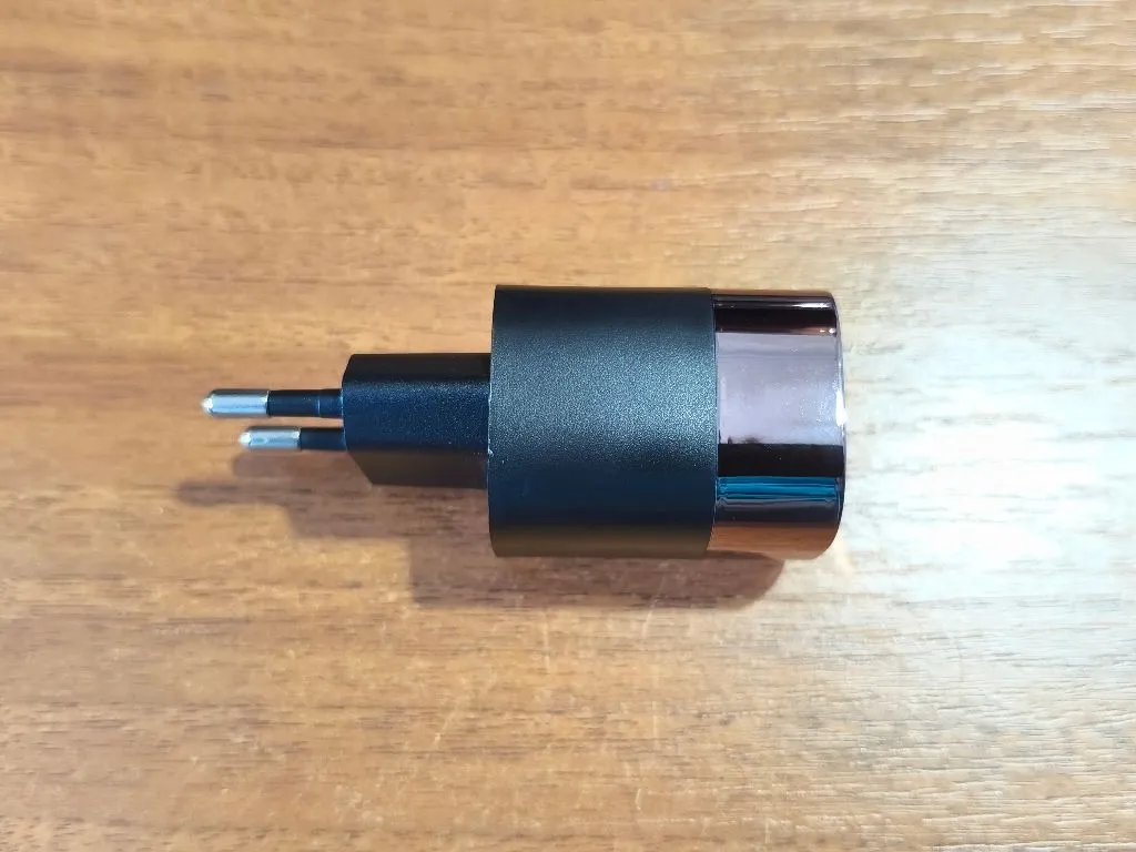 Мережевий зарядний пристрій  20W Type C Type A