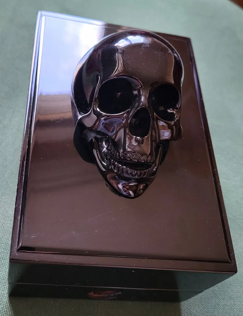 Коробка Kilian Black Phantom «Memento Mori» лімітована