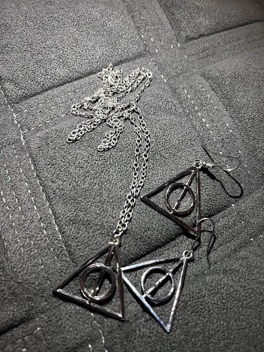 Набір прикрас Смертельні Реліквії, Гаррі Поттер, Harry Potter, Дари Смерті, ланцюжок з підвіскою, сережки